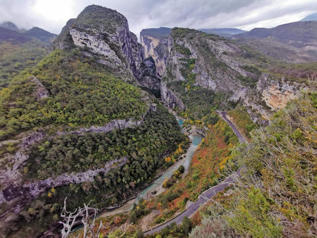 La Peyregoune, Logement En Pleine Nature Et Table D'Hotes Blieux Kültér fotó