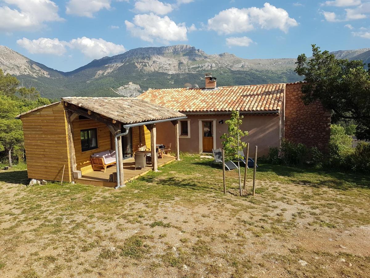 La Peyregoune, Logement En Pleine Nature Et Table D'Hotes Blieux Kültér fotó